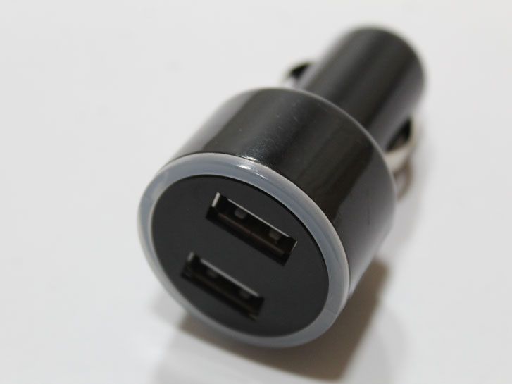 Штекер в прикуриватель 12-24V  2 USB  4,2А(2,1A+2,1A),  синяя подвсветка по кругу