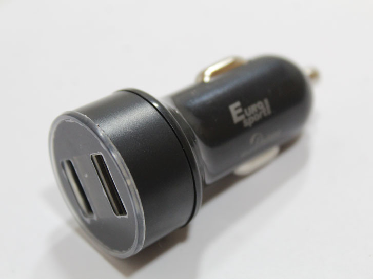 Вольтметр цифр. в прикуриватель 12-24 V  0.28  2 порта USB 3.1A (1 QC+1PD) синие свечение
