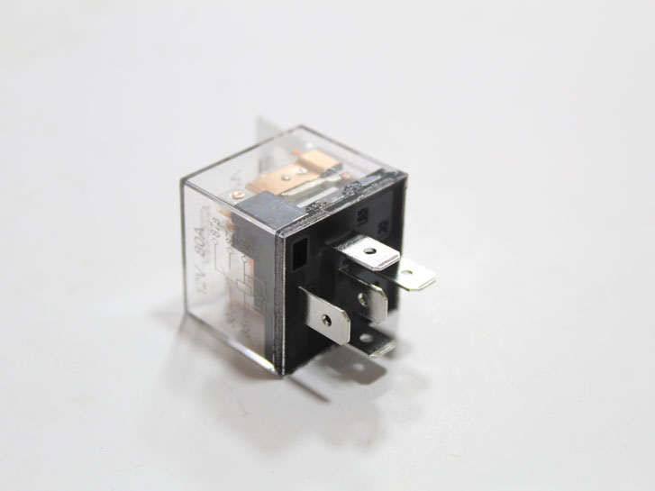 Реле 12В  5 конт. (80А ) с индикатором (Внутри медные контакты) 5P-80А 12V