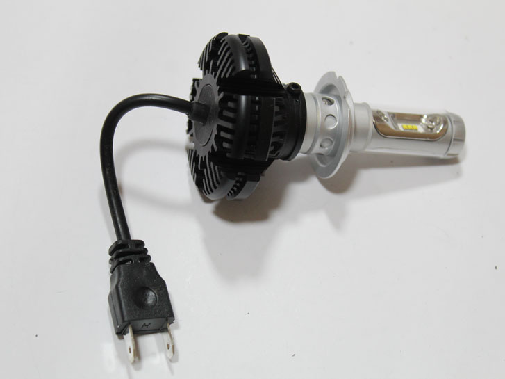 Лампа LED Н7, диод PHILIPS ZES/9-32V, 22W, 6000К/тип охлаждения радиатор "X3"