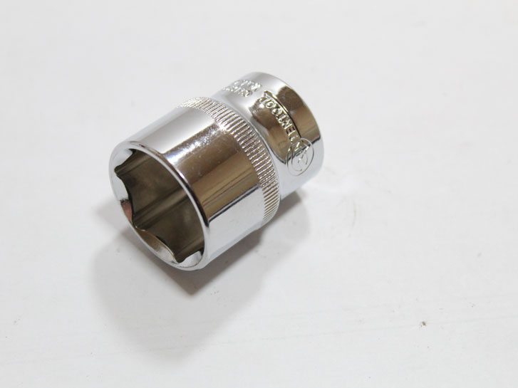 Головка 1/2 6-гран 24 мм Intertool