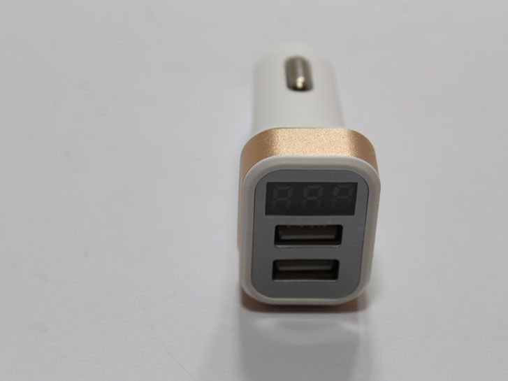 Штекер в прикуриватель DC 12-24V, 2 USB  3,1А (2,1А+1А) + вольтметр + амперметр (дисплей над USB)  блистер.