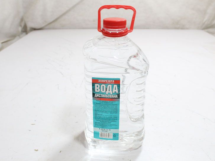 Вода дистилированная (4 л) сорт 1 (4,0кг) Химрезерв