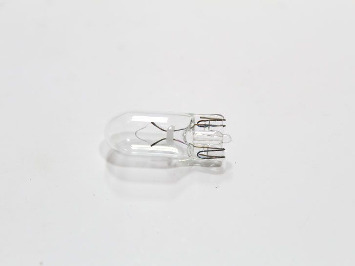 ЛАМПА НАКАЛИВАНИЯ 12V W5W 5W W2,1X9,5D