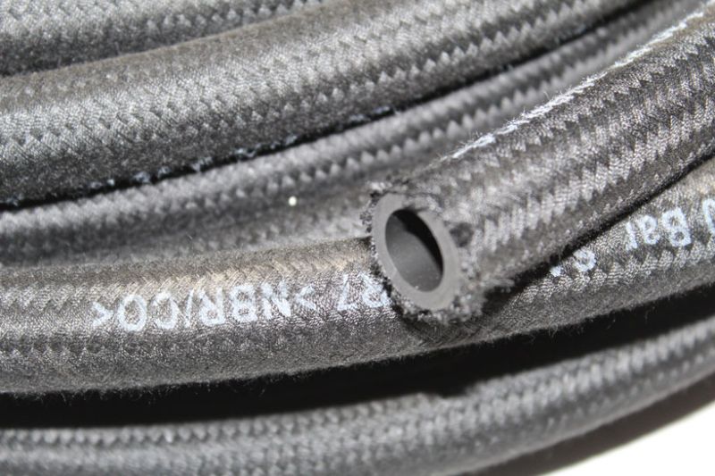 Шланг маслобензостойкий (топливный)d- 14.0 х 20 в оплетке (бухта 25 м) фото 3