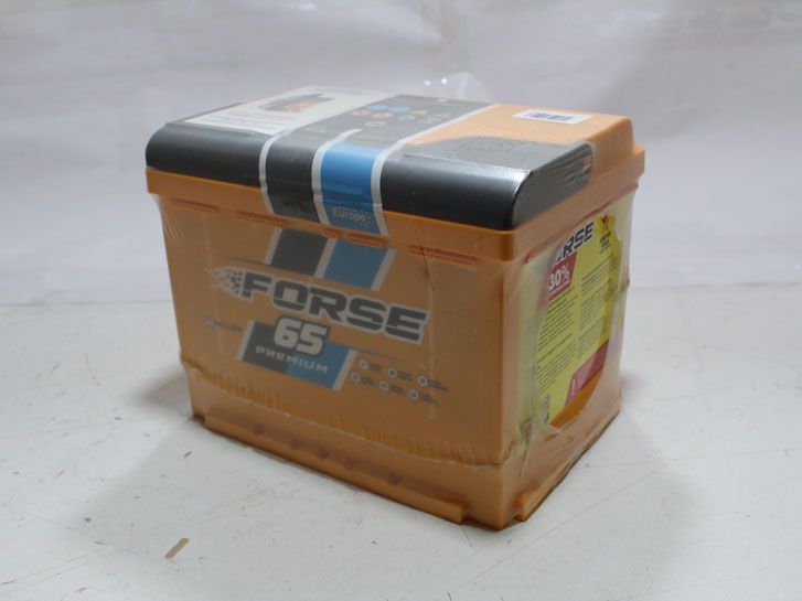 Аккумулятор 6СТ 65А  (0) (правый +) 640А Premium фото 4