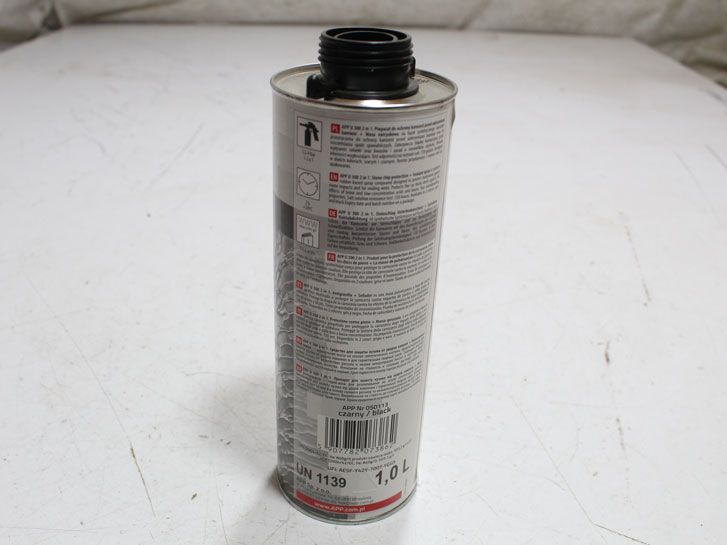 Антигравий 1 л. черный APP U300 UBS 2 в 1 защита кузова и герметик фото 2