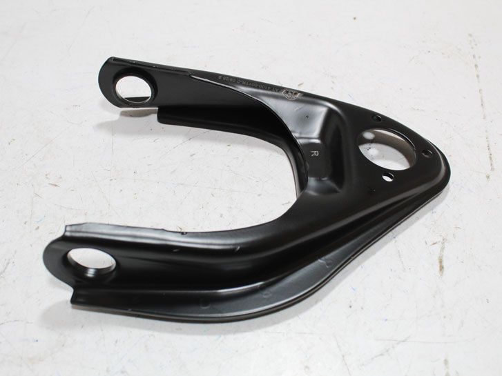 Рычаг ВАЗ 2101-2107 верхний правый 2101-2904100 AT фото 4