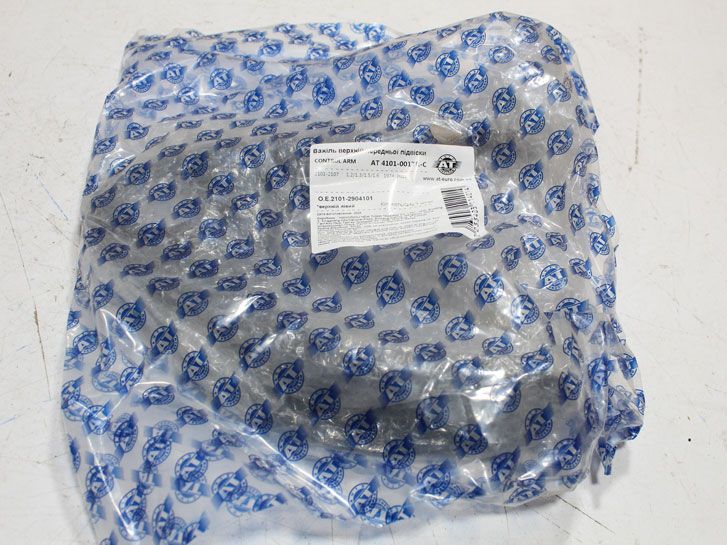 Рычаг ВАЗ 2101-2107 верхний левый 2101-2904101 AT фото 2