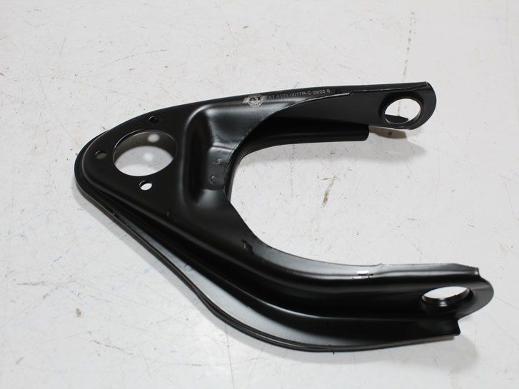 Рычаг ВАЗ 2101-2107 верхний левый 2101-2904101 AT фото 4