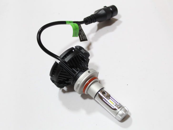 Лампа LED НB3 (9005), диод PHILIPS ZES/ 9-32V,  22W, 6000К/тип охлаждения - радиатор 