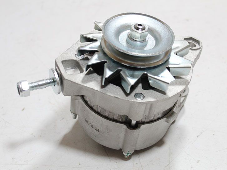 Генератор ВАЗ 2101,2103,2106 Нива (42А) 33 STANDART